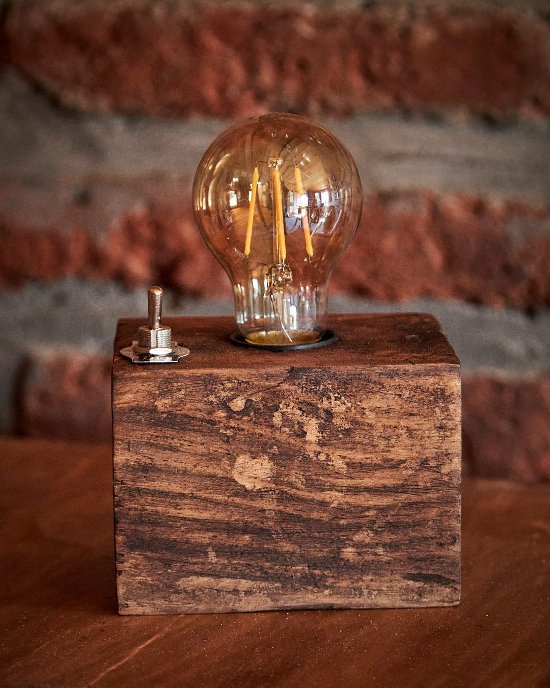 Lampara Cubo con interruptor ON/OFF - Imagen 7