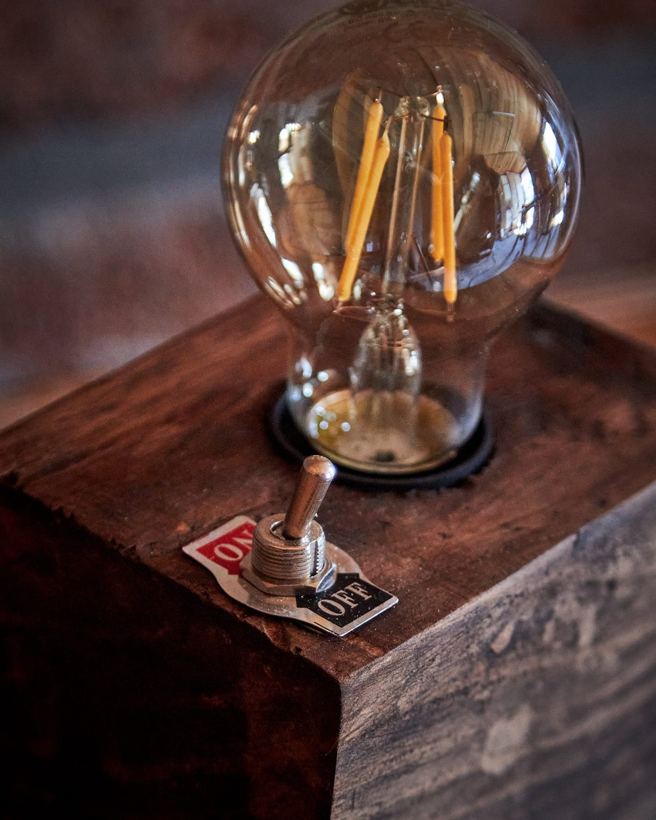 Lampara Cubo con interruptor ON/OFF - Imagen 6