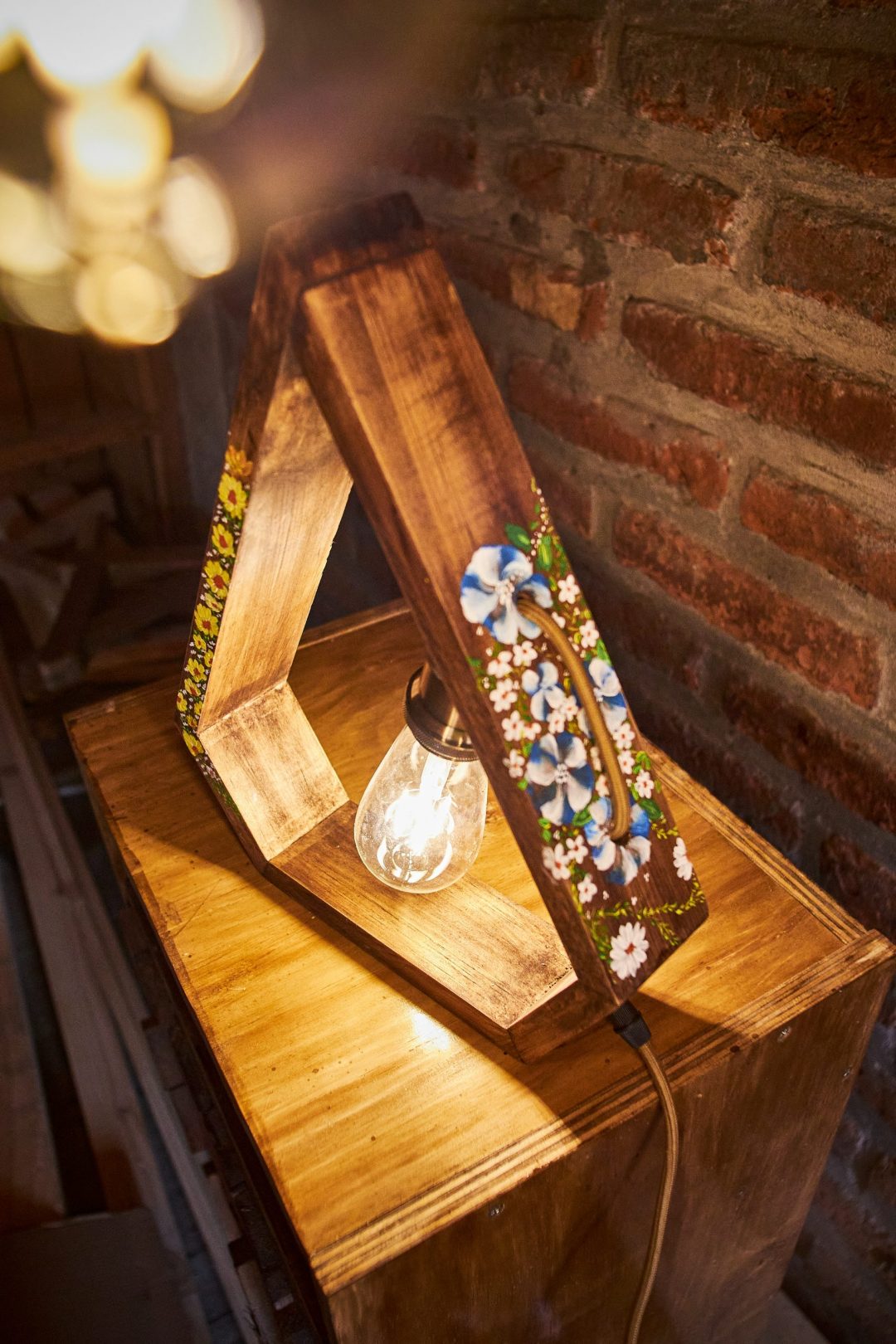 Lamparas pintadas a mano - Imagen 3